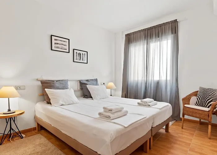 Appartement Cozy By Costarentals- Ref 207